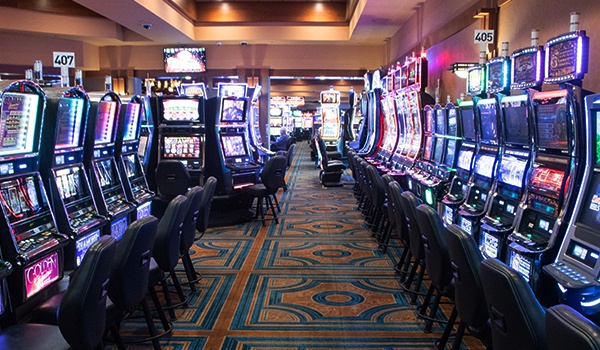 Slot Machines - Rolling Hills Casino